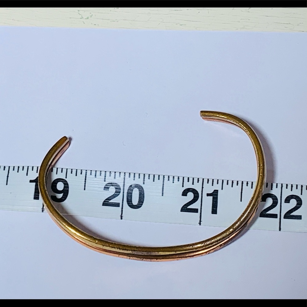Sergio Lub Handcrafted Copper Brass Cuff - Picture 10 of 10